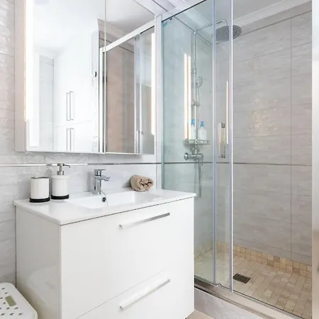 Peaceful Premium Apartment